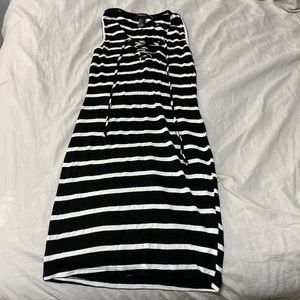 Black and white stripped dress. Mid length size s. Brand is forever 21